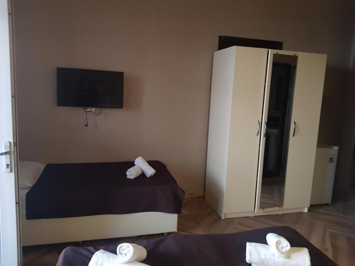 Midia Guest House Kobuleti Ngoại thất bức ảnh