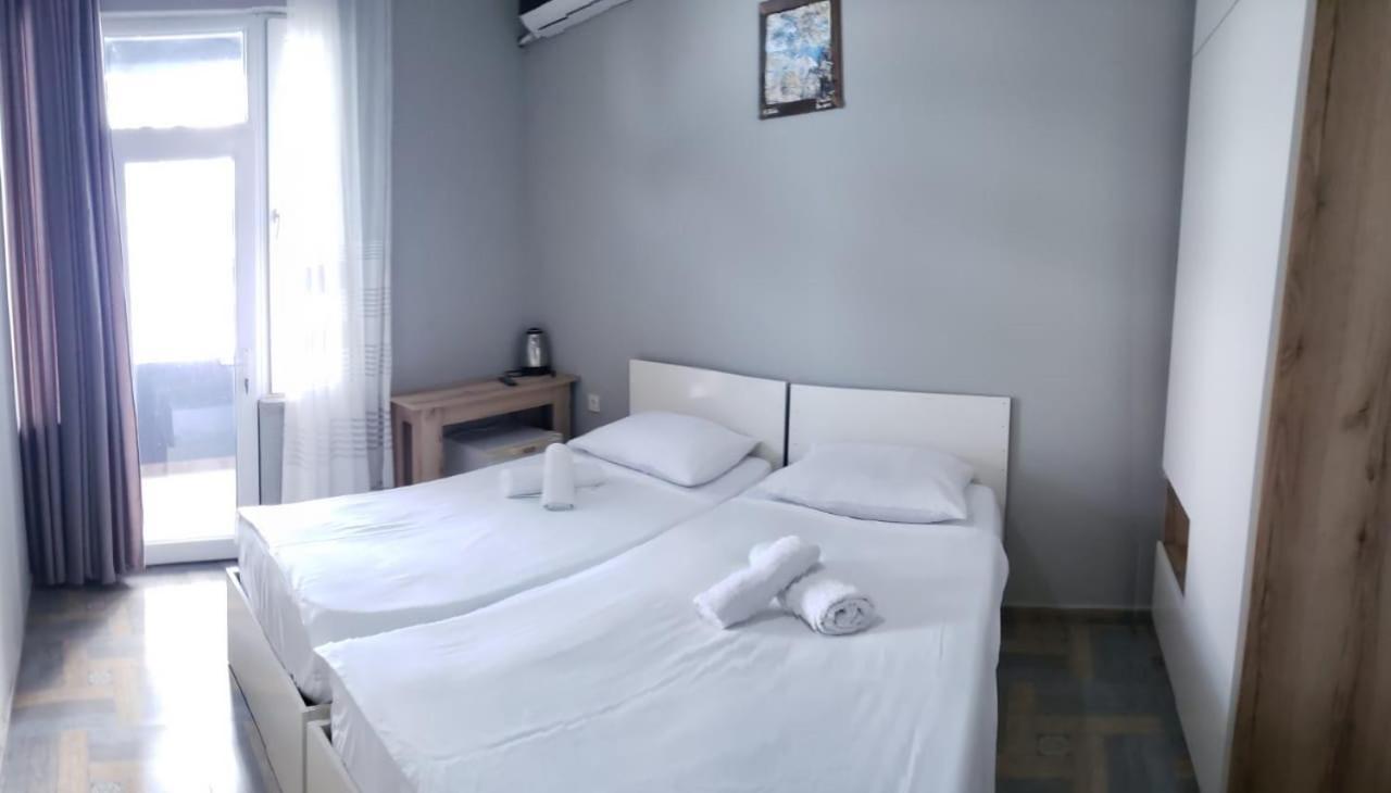 Midia Guest House Kobuleti Ngoại thất bức ảnh