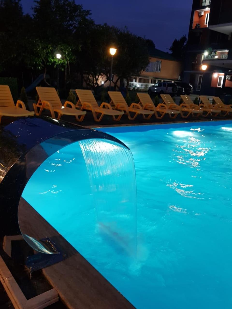 Midia Guest House Kobuleti Ngoại thất bức ảnh